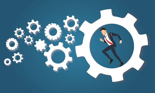 <b>UPS电源行业竞争加剧，机架式UPS技术面临挑战</b>