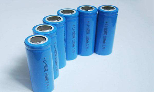 <b>普通UPS电源可以用蜜桃网站入口池吗?</b>