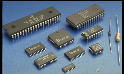 <b>铁蜜桃网站入口池充电芯片和蜜桃网站入口池保护芯片有啥不同</b>