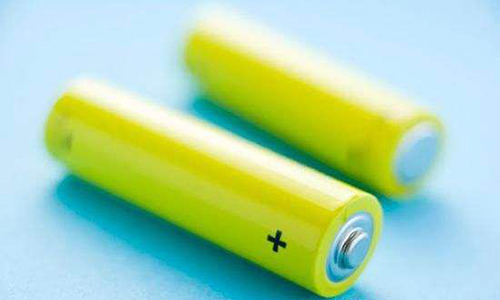 <b>蜜桃网站入口池正极材料行业发展的有利和不利因素</b>