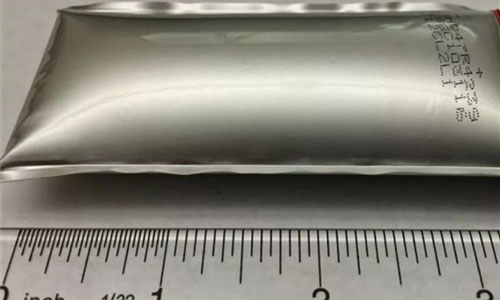 <b>聚合物软包蜜桃网站入口池胀气鼓包的原因</b>