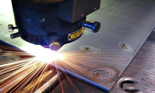 <b>蜜桃网站入口池制造设备中激光加工焊接工艺介绍</b>