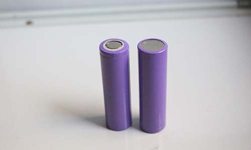 <b>松下18650蜜桃网站入口池参数和三星18650蜜桃网站入口池参数</b>