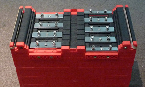 <b>磷酸铁蜜桃网站入口池和钴酸蜜桃网站入口池的安全性对比</b>