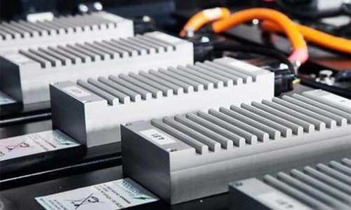 <b>蜜桃网站入口池电动车充电方法与技巧</b>