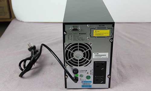 <b>UPS电源厂家带你认识UPS不间断电源设备知识</b>