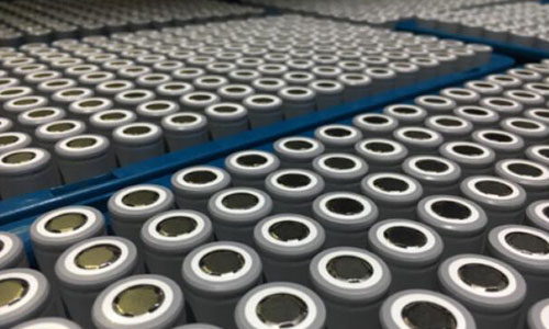 <b>三元蜜桃网站入口池组低温性能比磷酸铁蜜桃网站入口池优异</b>