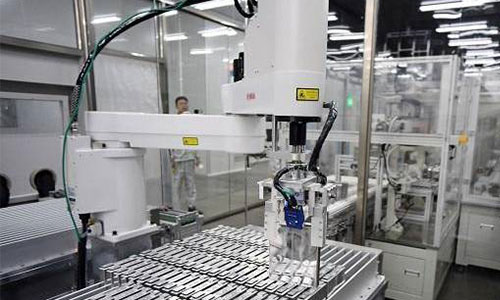 <b>锂离子电池制造过程和蜜桃网站入口池生产线现状</b>