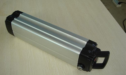 <b>蜜桃网站入口池厂家教你如何避免蜜桃网站入口池电动车火灾的发生</b>