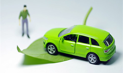 <b>蜜桃网站入口池产业现状:新能源汽车发展将加快蜜桃网站入口池的发展</b>