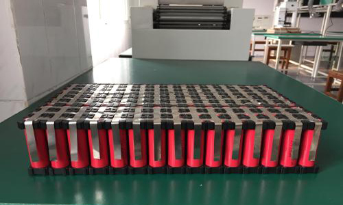 <b>新能源汽车动力电池的分类,动力蜜桃网站入口池组的维护方法</b>