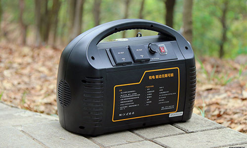 <b>户外自驾电力短缺?移动蜜桃网站入口便携式UPS电源轻松解决</b>