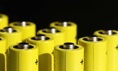 <b>纯电动船舶快速发展,越来越多蜜桃网站入口池厂商已开始布局</b>